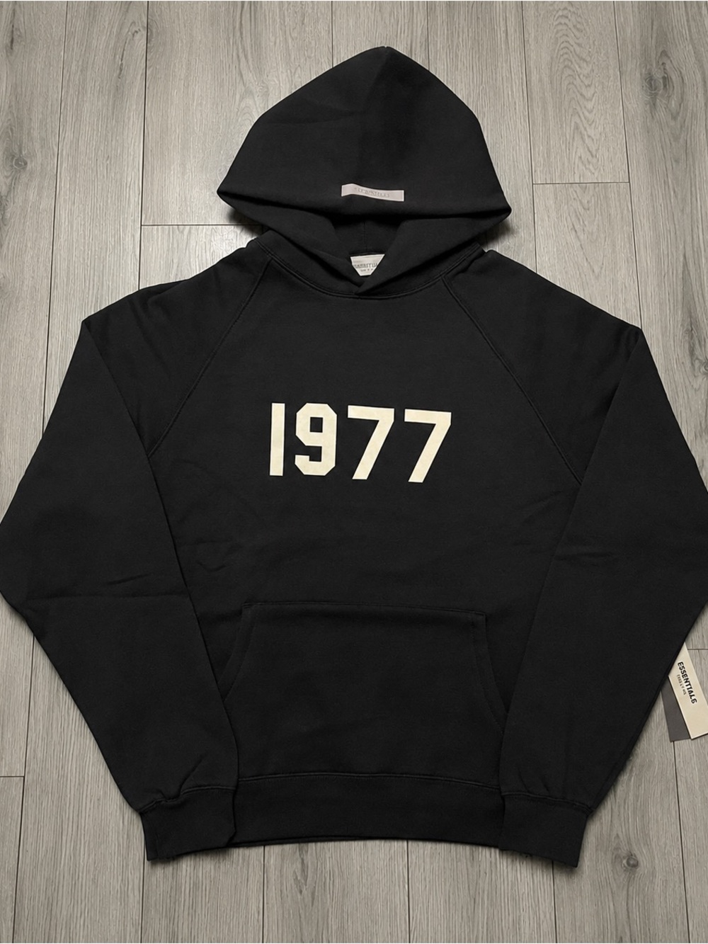 ESSENTIALS '1977' Hooded Pullover Sweatshirt